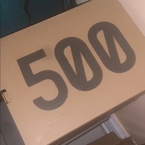 Empty Yeezy 500 Sneaker Box